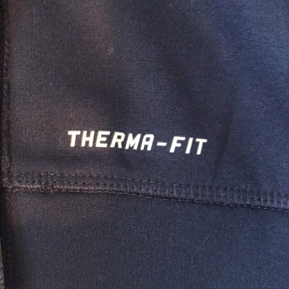 COPY - Nike thermafit Detroit Tigers navy w grey sleeves hoodie EUC - Picture 7 of 7